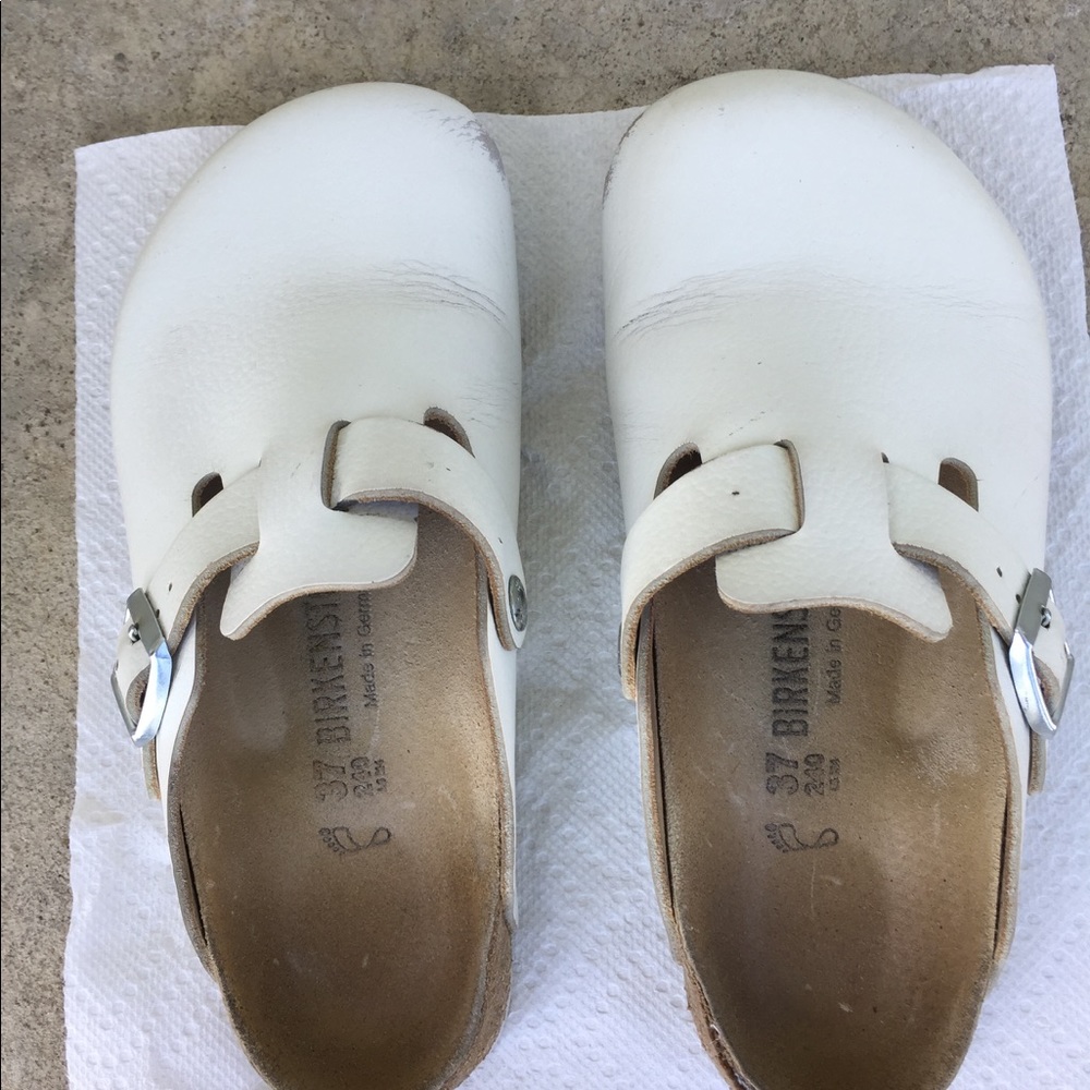 Birkenstock shoes like new except for minor scuffs
